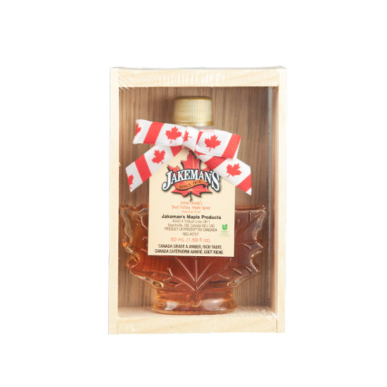 maple syrup gift in a wood box
